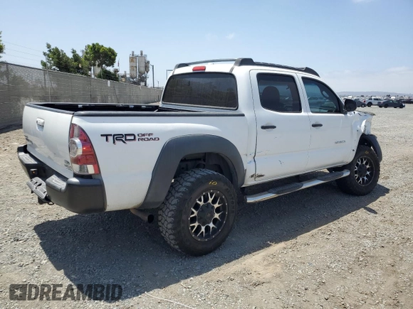 2010 Toyota Tacoma with VIN 3TMLU4EN6AM041048, listed as a Copart auction lot 61290985 with 199,384 mi miles and Salvage title. Bid and sale history available at DreamBid. Image 3.