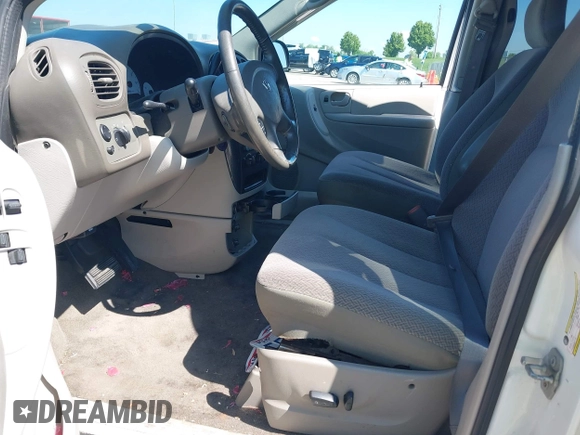 2007 Dodge Grand Caravan SXT with VIN 2D4GP44LX7R301514, listed as a IAAI auction lot 42196715 with 172,790 mi miles and . Bid and sale history available at DreamBid. Image 5.