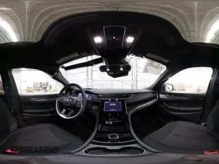 2025 Jeep Grand Cherokee Altitude X with VIN 1C4RJHAG5SC278876, listed as a IAAI auction lot 42261321 with 819 mi miles and . Bid and sale history available at DreamBid. Image 19.