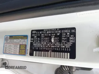 2017 Kia Sorento LX with VIN 5XYPGDA57HG216333, listed as a IAAI auction lot 42524652 with 214,700 mi miles and . Bid and sale history available at DreamBid. Image 9.