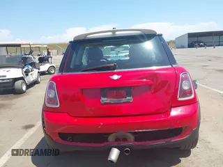 2013 MINI Hardtop S with VIN WMWSV3C54DT389391, listed as a IAAI auction lot 42141136 with 72,100 mi miles and . Bid and sale history available at DreamBid. Image 16.