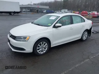2013 Volkswagen Jetta Sedan SE with VIN 3VWDP7AJ8DM359142, listed as a IAAI auction lot 41842978 with 119,710 mi miles. Bid and sale history available at carsss.com. Image 2.