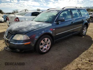 2003 Volkswagen Passat GLX z VIN WVWYH63B63E081430, wystawiony jako Copart lot #77882164 z przebiegiem 80 614 mil mil oraz Szkoda całkowita • Salvage title. Historia ofert i sprzedaży dostępna na DreamBid. Obrazek 1.