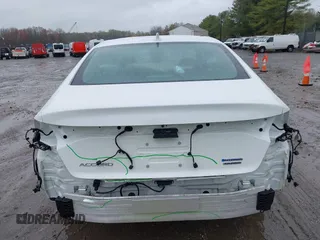 2024 Honda Accord Touring с VIN 1HGCY2F80RA090757, выставлен на аукционе IAAI как лот 41999518 с пробегом 3 862 миль миль и . История ставок и продаж доступна на DreamBid. Изображение 16.