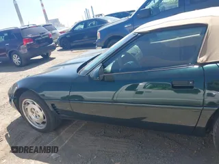 1995 Chevrolet Corvette z VIN 1G1YY32P4S5100608, wystawiony jako IAAI lot #42227492 z przebiegiem 82 111 mil mil oraz . Historia ofert i sprzedaży dostępna na DreamBid. Obrazek 14.