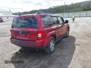 2014 Jeep Patriot Altitude with VIN 1C4NJPBAXED812973, listed as a IAAI auction lot 42096994 with 226,116 mi miles and . Bid and sale history available at DreamBid. Image 4.