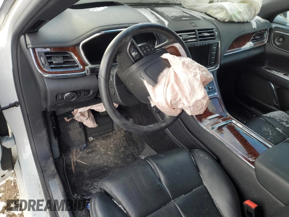 2020 Lincoln Continental Reserve z VIN 1LN6L9NC2L5603334, wystawiony jako Copart lot #42600265 z przebiegiem 16 278 mil mil oraz Szkoda całkowita • Salvage title. Historia ofert i sprzedaży dostępna na DreamBid. Obrazek 8.