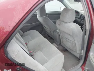 2004 Toyota Camry LE with VIN 4T1BE32K04U314445, listed as a IAAI auction lot 42017413 with 137,702 mi miles. Bid and sale history available at carsss.com. Image 8.