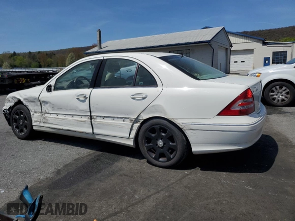 2005 Mercedes-Benz C 240 with VIN WDBRF81J85F664075, listed as a Copart auction lot 54221705 with Not provided miles and Salvage title. Bid and sale history available at DreamBid. Image 2.