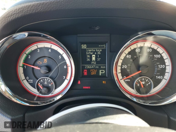 2013 Dodge Durango Citadel with VIN 1C4SDHET2DC668398, listed as a Copart auction lot 52073495 with 236,647 mi miles and Salvage Title. Bid and sale history available at carsss.com. Image 9.