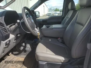 2017 Ford F-150 XL z VIN 1FTEX1EP0HKC92018, wystawiony jako Copart lot #56705705 z przebiegiem 95 283 mil mil oraz Szkoda całkowita • Salvage title. Historia ofert i sprzedaży dostępna na DreamBid. Obrazek 7.