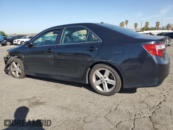 2014 Toyota Camry L with VIN 4T1BF1FK2EU805743, listed as a Copart auction lot 51930285 with 81,379 mi miles and Salvage Title. Bid and sale history available at carsss.com. Image 2.