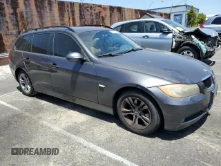 2008 BMW 3 Series 328xi z VIN WBAVT73598FZ38078, wystawiony jako Copart lot #56104865 z przebiegiem 100 979 mil mil oraz Szkoda całkowita • Salvage title. Historia ofert i sprzedaży dostępna na DreamBid. Obrazek 4.