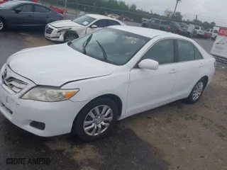 2010 Toyota Camry with VIN 4T1BF3EK6AU525847, listed as a IAAI auction lot 41981797 with 352,435 mi miles. Bid and sale history available at carsss.com. Image 2.