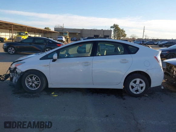 2010 Toyota Prius II with VIN JTDKN3DUXA0132970, listed as a IAAI auction lot 41319116 with 127,266 mi miles. Bid and sale history available at carsss.com. Image 15.