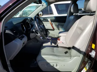 2011 Toyota Highlander Hybrid Limited with VIN JTEDC3EH2B2001565, listed as a Copart auction lot 46918695 with 152,304 mi miles and Salvage Title. Bid and sale history available at carsss.com. Image 7.