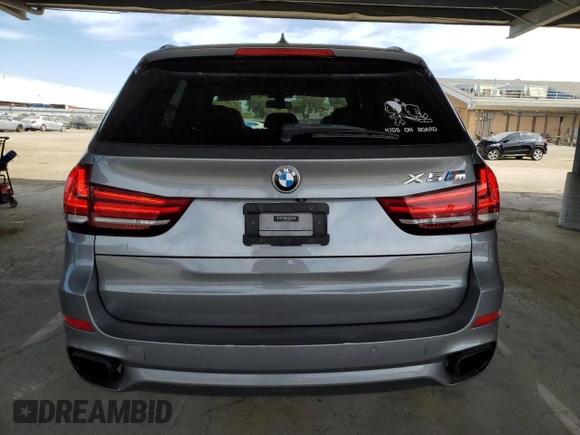 2014 BMW X5 xDrive50i z VIN 5UXKR6C58E0C03414, wystawiony jako Copart lot #47437935 z przebiegiem 126 402 mil mil oraz Szkoda całkowita • Salvage title. Historia ofert i sprzedaży dostępna na DreamBid. Obrazek 6.