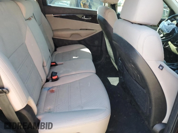 2018 Kia Sorento LX with VIN 5XYPGDA31JG415446, listed as a Copart auction lot 50805425 with 109,842 mi miles and Salvage Title. Bid and sale history available at carsss.com. Image 11.