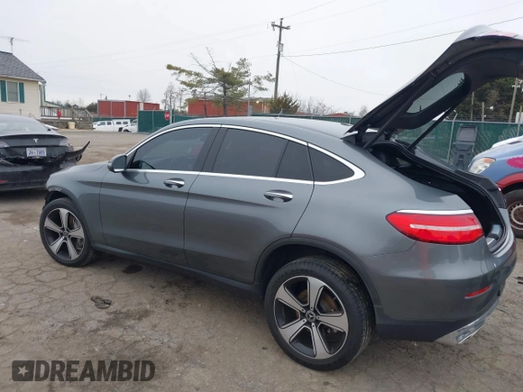 2018 Mercedes-Benz GLC with VIN WDC0J4KB3JF359368, listed as a IAAI auction lot 41337058 with 106,660 mi miles. Bid and sale history available at carsss.com. Image 3.
