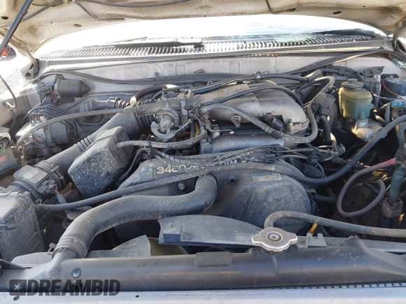 1998 Toyota 4Runner SR5 z VIN JT3GN86RXW0058568, wystawiony jako IAAI lot #38222829 z przebiegiem 217 390 mil mil oraz . Historia ofert i sprzedaży dostępna na DreamBid. Obrazek 10.