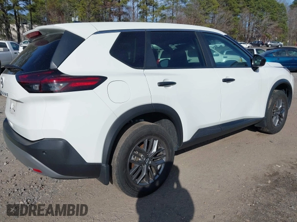 2023 Nissan Rogue S with VIN 5N1BT3AA6PC820239, listed as a IAAI auction lot 41718461 with 28,831 mi miles. Bid and sale history available at carsss.com. Image 4.
