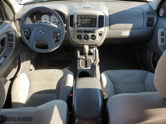 2005 Ford Escape XLT with VIN 1FMYU03155DA05427, listed as a Copart auction lot 50506675 with 142,130 mi miles and Salvage Title. Bid and sale history available at carsss.com. Image 8.