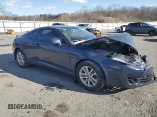2008 Hyundai Tiburon GS z VIN KMHHM66D28U285238, wystawiony jako Copart lot #45735275 z przebiegiem 94 985 mil mil oraz Szkoda całkowita • Salvage title. Historia ofert i sprzedaży dostępna na DreamBid. Obrazek 1.