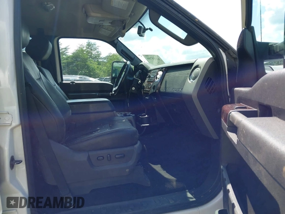 2010 Ford F-250 XL with VIN 1FTSW2BRXAEB30029, listed as a IAAI auction lot 42185708 with 283,511 mi miles and . Bid and sale history available at DreamBid. Image 5.
