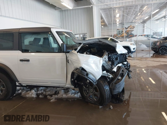 2022 Ford Bronco with VIN 1FMDE5AP7NLB47297, listed as a IAAI auction lot 41260077 with 19,780 mi miles. Bid and sale history available at carsss.com. Image 18.