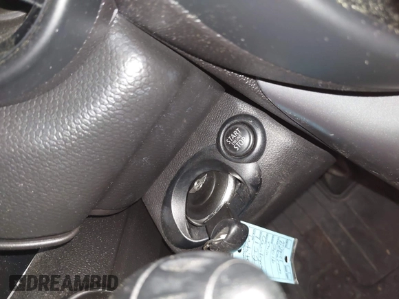 2016 MINI Countryman S with VIN WMWZC5C57GWU20085, listed as a IAAI auction lot 42403406 with 90,592 mi miles and . Bid and sale history available at DreamBid. Image 11.