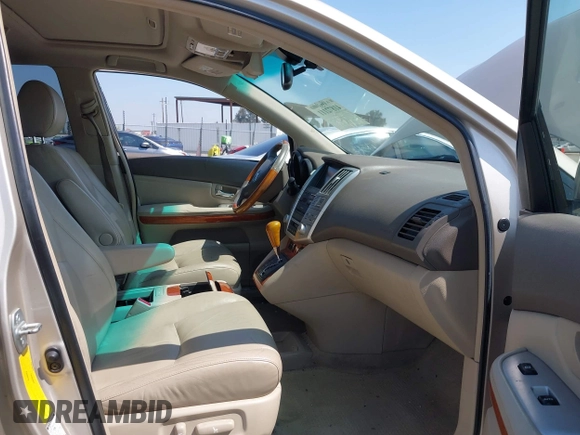 2004 Lexus RX with VIN JTJHA31U940004750, listed as a IAAI auction lot 41872111 with 150,007 mi miles. Bid and sale history available at carsss.com. Image 5.