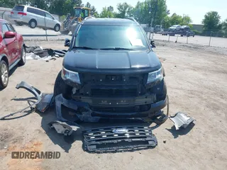 2016 Ford Explorer XLT z VIN 1FM5K8DH5GGD00306, wystawiony jako IAAI lot #42295353 z przebiegiem 65 582 mil mil oraz . Historia ofert i sprzedaży dostępna na DreamBid. Obrazek 13.