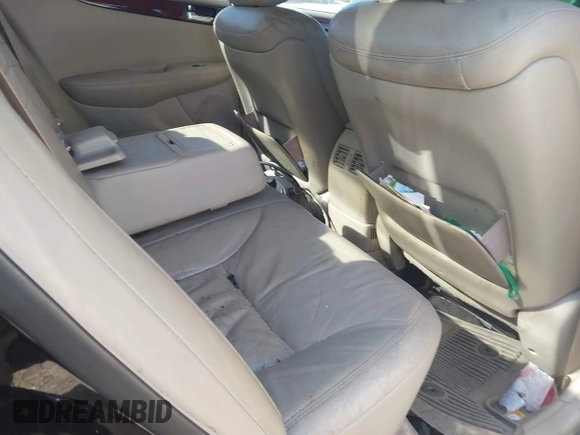 2003 Lexus ES with VIN JTHBF30G530122037, listed as a IAAI auction lot 42051319 with Not Provided miles. Bid and sale history available at carsss.com. Image 8.