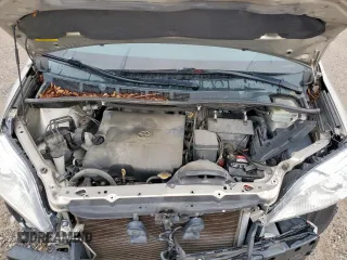 2016 Toyota Sienna LE AAS z VIN 5TDKK3DC4GS708297, wystawiony jako Copart lot #60711545 z przebiegiem 106 393 mil mil oraz Szkoda całkowita • Salvage title. Historia ofert i sprzedaży dostępna na DreamBid. Obrazek 12.