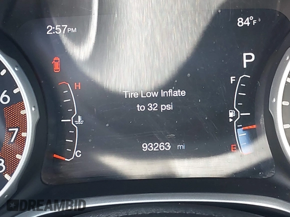 2018 Jeep Compass Sport with VIN 3C4NJDAB1JT261863, listed as a IAAI auction lot 42677037 with 93,263 mi miles and . Bid and sale history available at DreamBid. Image 15.