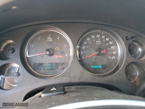 2007 GMC Yukon Denali with VIN 1GKFK63807J314796, listed as a Copart auction lot 67890393 with 204,190 mi miles and Salvage Title. Bid and sale history available at carsss.com. Image 8.