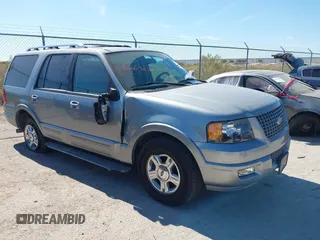 2006 Ford Expedition z VIN 1FMPU19546LA87475, wystawiony jako IAAI lot #40626923 z przebiegiem 148 791 mil mil oraz . Historia ofert i sprzedaży dostępna na DreamBid. Obrazek 1.