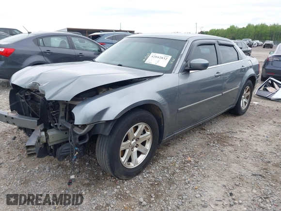 2006 Chrysler 300 Touring with VIN 2C3KA53G56H224403, listed as a IAAI auction lot 42042832 with 137,764 mi miles and . Bid and sale history available at DreamBid. Image 19.