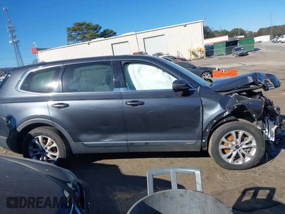 2020 Kia Telluride LX with VIN 5XYP24HC8LG054207, listed as a IAAI auction lot 41693971 with 111,882 mi miles and . Bid and sale history available at carsss.com. Image 12.