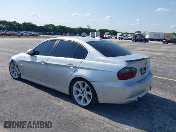 2008 BMW 3 Series 335i with VIN WBAVB73558VH24555, listed as a IAAI auction lot 42219130 with Not provided miles and . Bid and sale history available at DreamBid. Image 3.