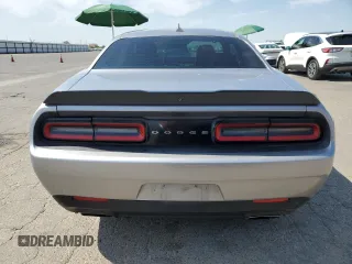 2016 Dodge Challenger R/T Plus with VIN 2C3CDZBT8GH101892, listed as a Copart auction lot 62171595 with 195,533 mi miles and Salvage title. Bid and sale history available at DreamBid. Image 6.
