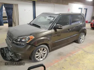 2012 Kia Soul + with VIN KNDJT2A61C7375496, listed as a Copart auction lot 42179025 with 124,004 mi miles and Non Repairable. Bid and sale history available at carsss.com. Image 1.
