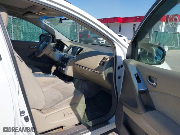 2011 Nissan Murano SV with VIN JN8AZ1MW1BW186845, listed as a IAAI auction lot 41781602 with 200,547 mi miles. Bid and sale history available at carsss.com. Image 5.