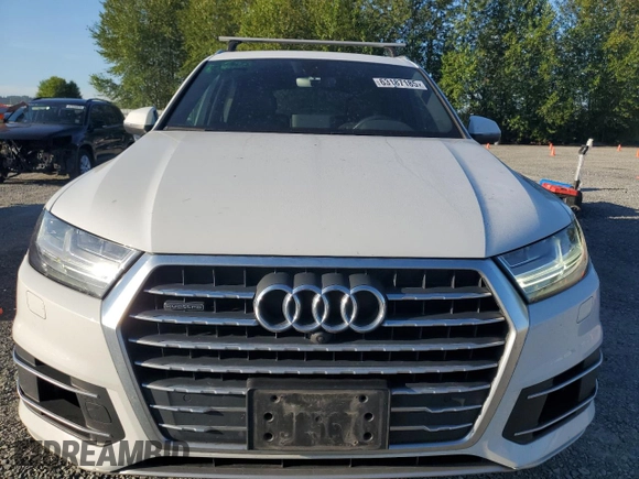 2018 Audi Q7 Premium Plus with VIN WA1LAAF70JD015073, listed as a Copart auction lot 63187185 with 86,353 mi miles and Salvage title. Bid and sale history available at DreamBid. Image 5.
