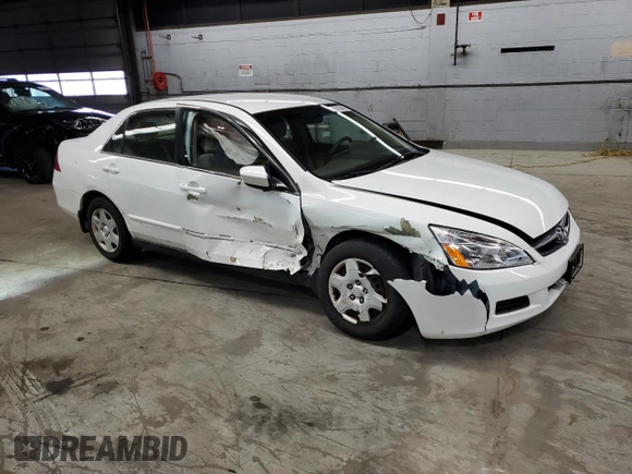 2007 Honda Accord LX with VIN 3HGCM56467G707085, listed as a Copart auction lot 56169445 with 184,254 mi miles and Salvage title. Bid and sale history available at DreamBid. Image 4.