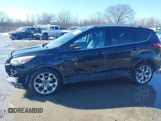 2015 Ford Escape Titanium with VIN 1FMCU9J91FUC68152, listed as a IAAI auction lot 41620725 with 195,122 mi miles. Bid and sale history available at carsss.com. Image 14.