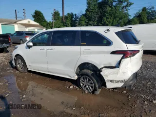 2021 Toyota Sienna LE with VIN 5TDKRKEC1MS044265, listed as a Copart auction lot 65246005 with 84,187 mi miles and Salvage title. Bid and sale history available at DreamBid. Image 2.