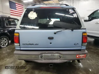 1997 Ford Explorer XLT with VIN 1FMDU35P8VZB98855, listed as a Copart auction lot 44594105 with 210,155 mi miles and Salvage title. Bid and sale history available at DreamBid. Image 6.