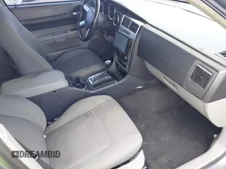 2007 Dodge Magnum z VIN 2D4FV47V17H772794, wystawiony jako IAAI lot #42230019 z przebiegiem 203 676 mil mil oraz . Historia ofert i sprzedaży dostępna na DreamBid. Obrazek 5.