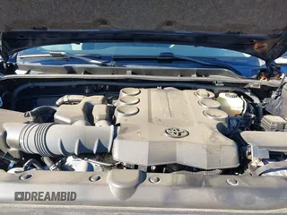 2020 Toyota 4Runner SR5 with VIN JTEBU5JR8L5777990, listed as a IAAI auction lot 41582185 with 37,862 mi miles and . Bid and sale history available at DreamBid. Image 10.